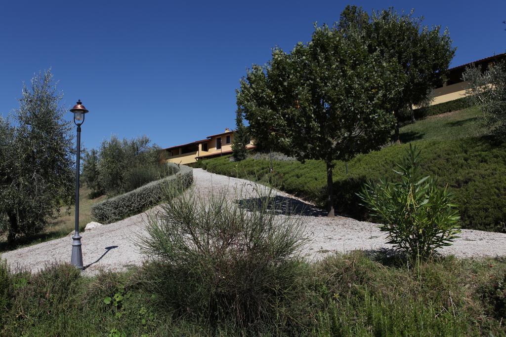 Agriturismo Eco-Bio Belmonte Vacanze 몬타이오네 외부 사진