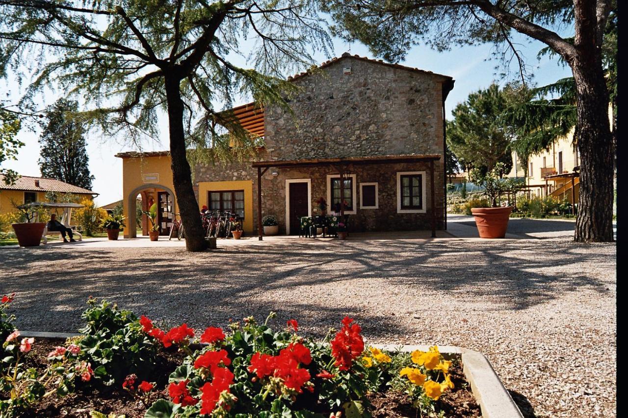 Agriturismo Eco-Bio Belmonte Vacanze 몬타이오네 외부 사진
