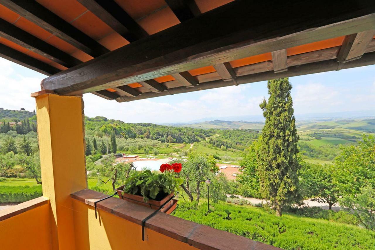 Agriturismo Eco-Bio Belmonte Vacanze 몬타이오네 외부 사진