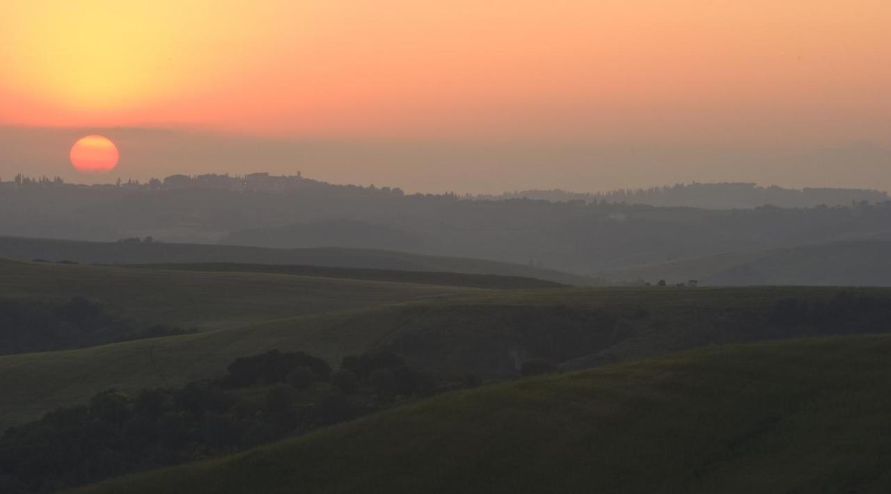 Agriturismo Eco-Bio Belmonte Vacanze 몬타이오네 외부 사진