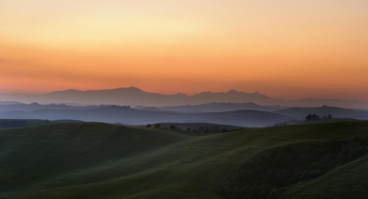 Agriturismo Eco-Bio Belmonte Vacanze 몬타이오네 외부 사진